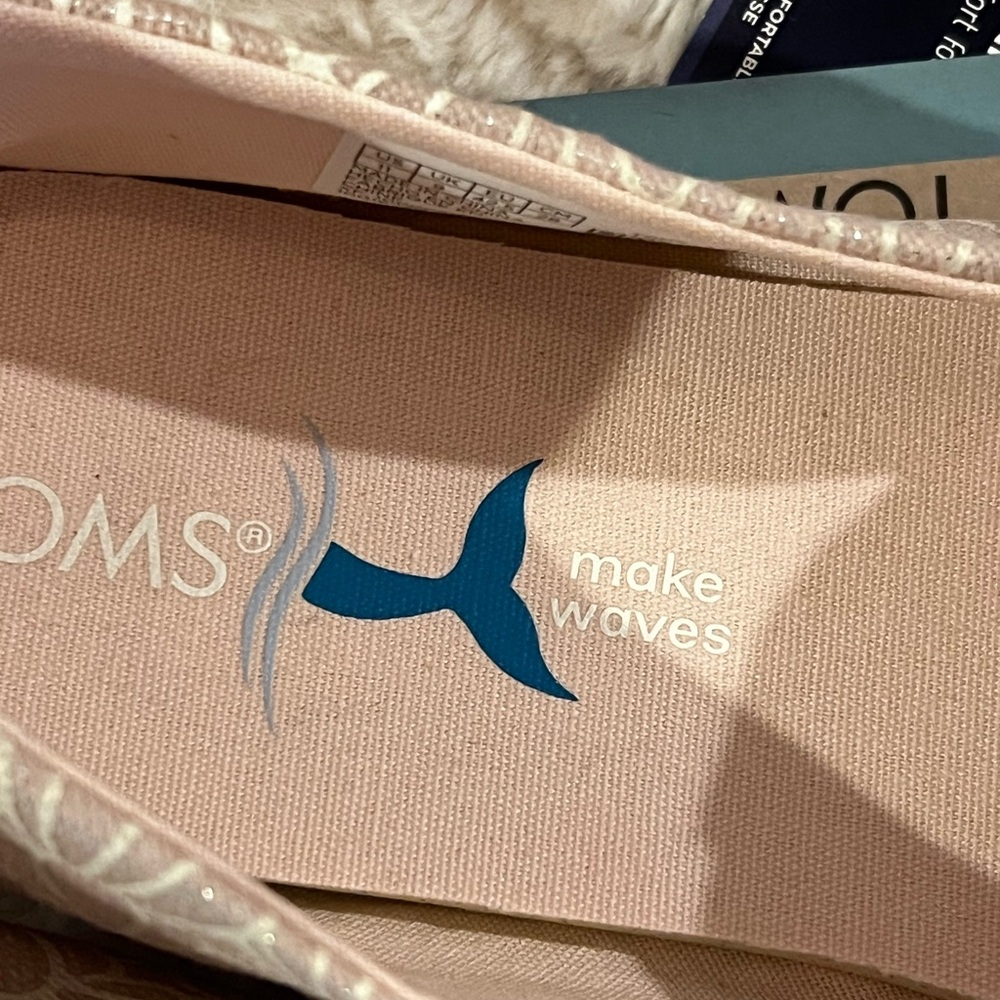 Toms Womens Alpargatas Peony Foil Seashell Print Size 11 NEW In Box - Picture 6 of 10
